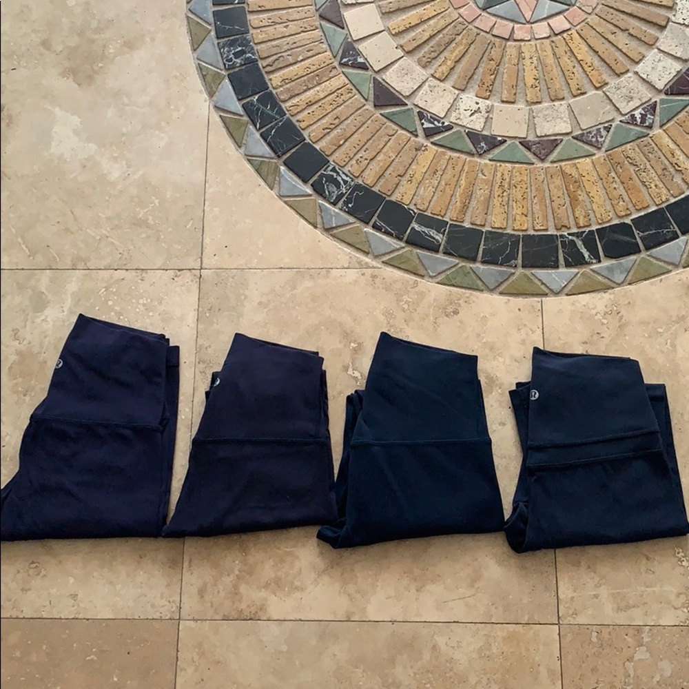 Dark blues comparison align